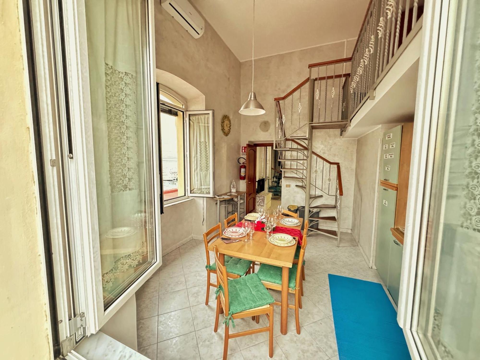 شقة Laura House نابولي المظهر الخارجي الصورة